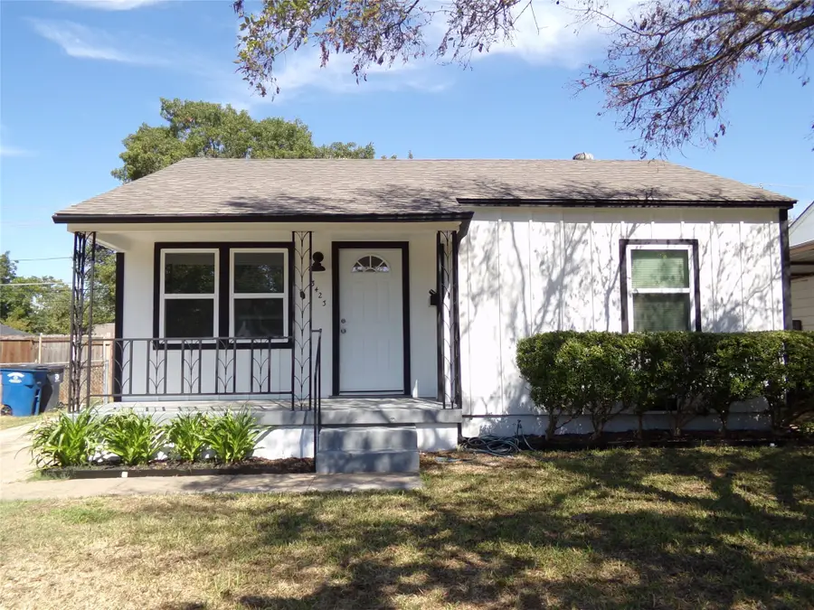 3423 Texas Drive, Dallas, TX 75211 - #2