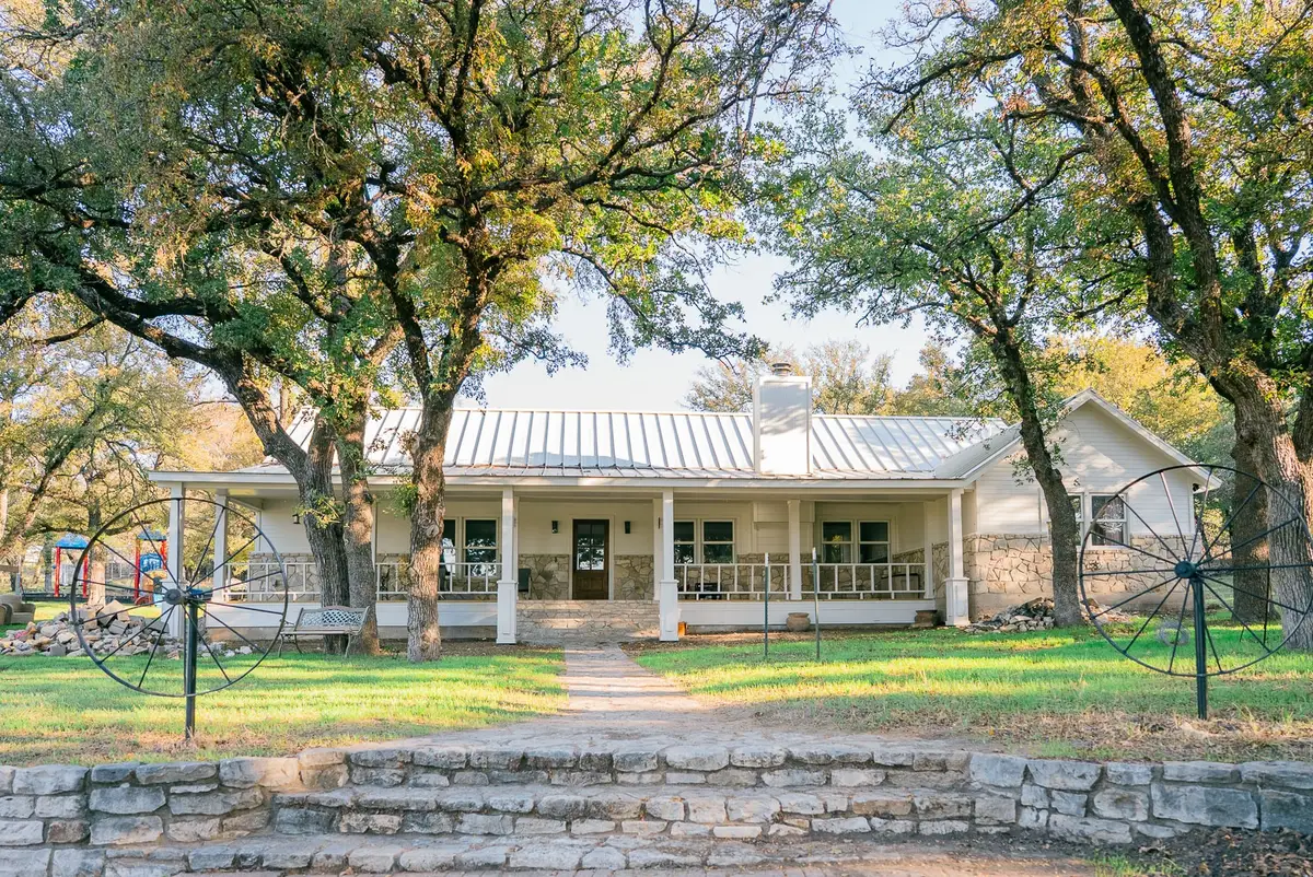 355 Carmen Street, Reno, TX 76020 - #1