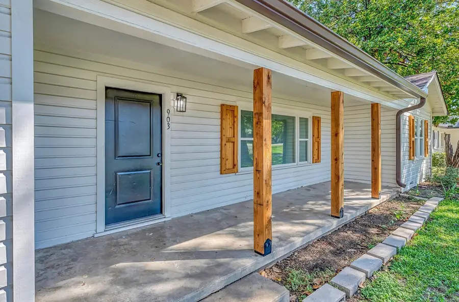 903 E Avenue C, Valley Mills, TX 76689 - #2