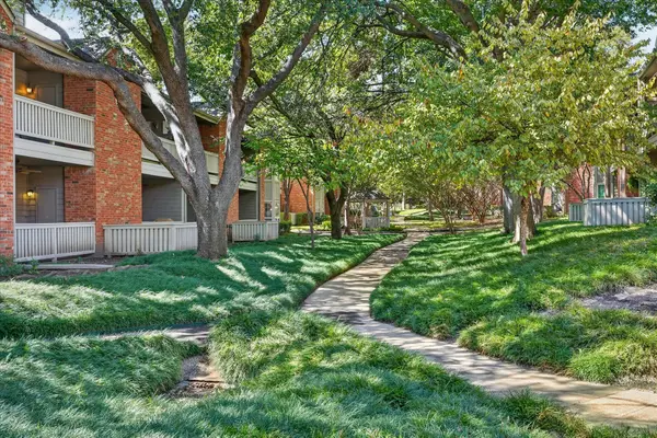 12660 Hillcrest Road #5204, Dallas, TX 75230