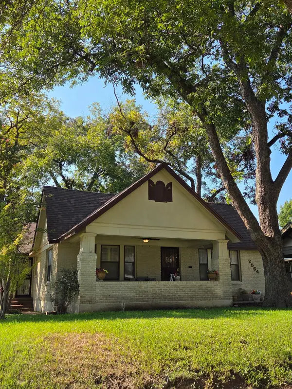 2564 Waits Avenue, Fort Worth, TX 76109
