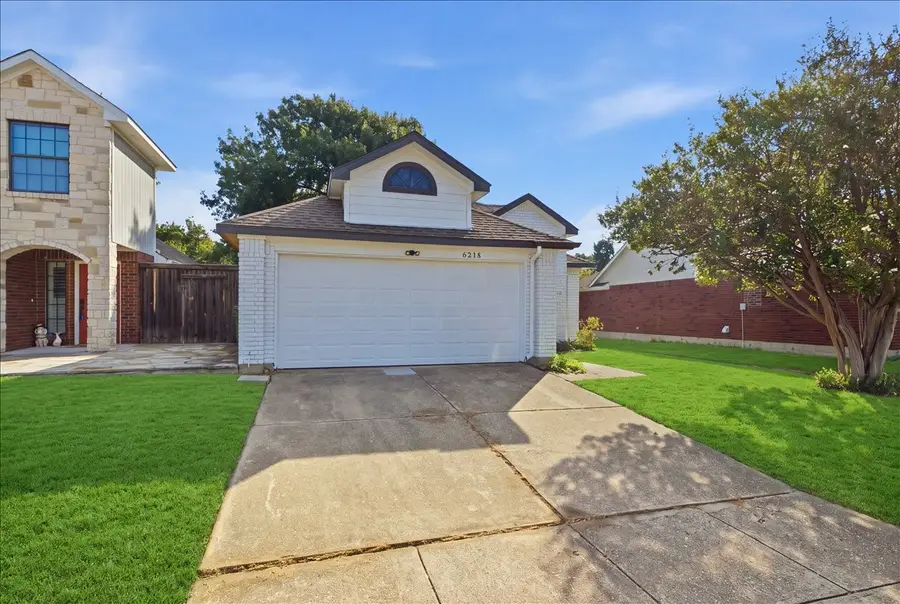 6812 Driffield Circle E, North Richland Hills, TX 76182 - #3