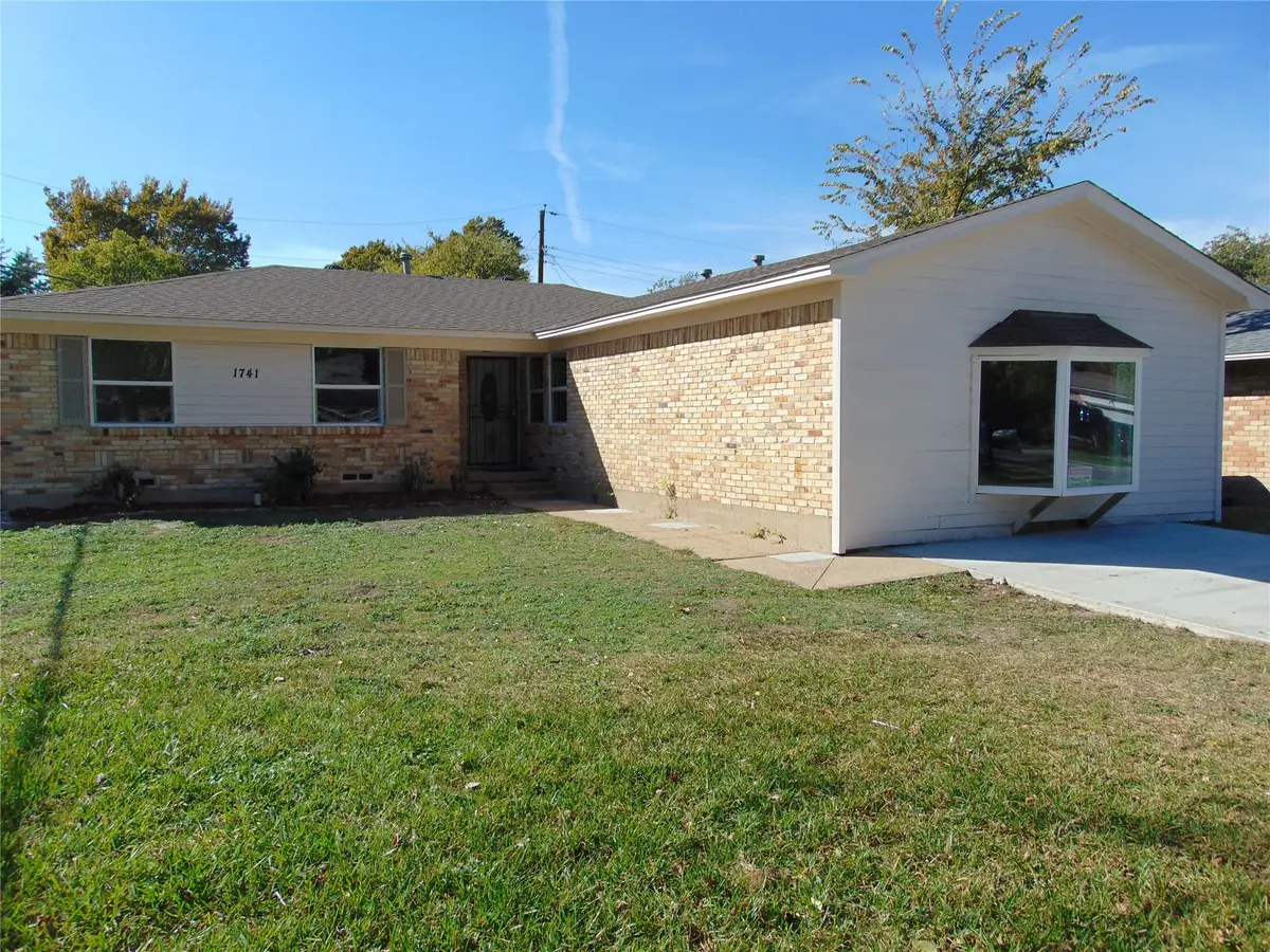 1741 Oak Hill Circle, Dallas, TX 75217 - #1
