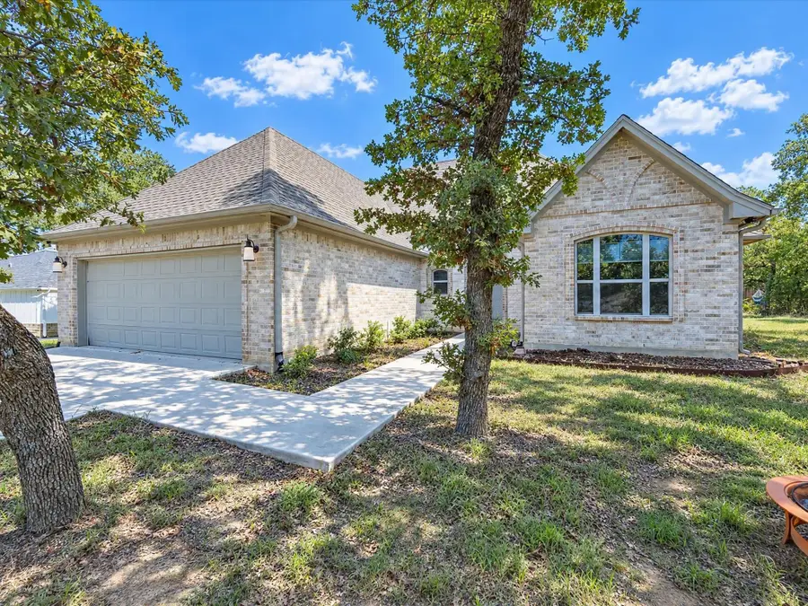 196 Bridwell Lane, Runaway Bay, TX 76426 - #3