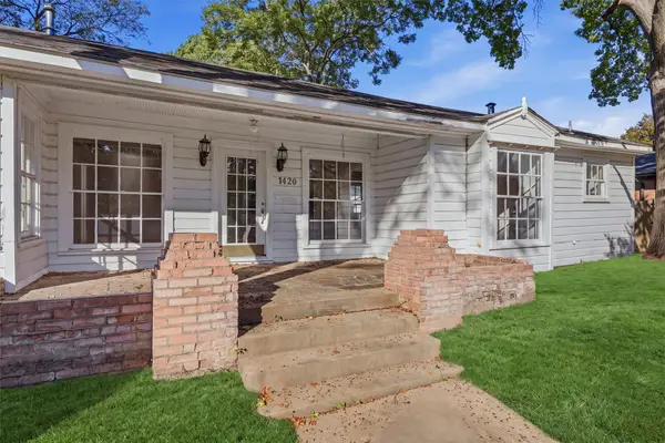 1420 N Shannon Street, Sherman, TX 75092