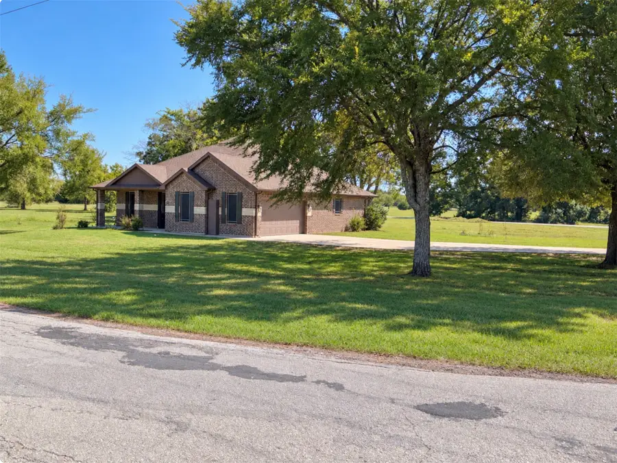 105 Deer Trail, Kerens, TX 75144 - #2