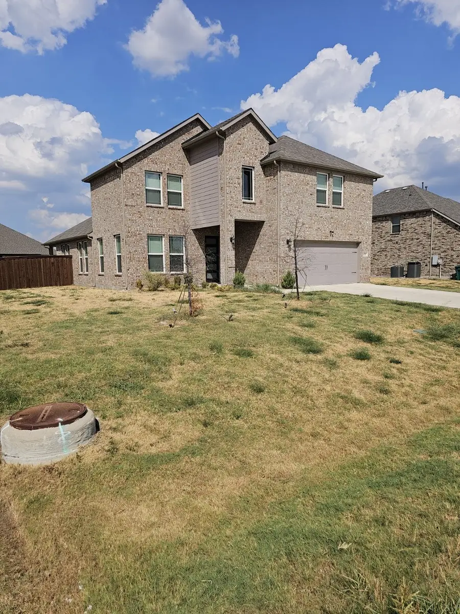 821 Wolf Springs Road, Ellis, TX 75125 - #2