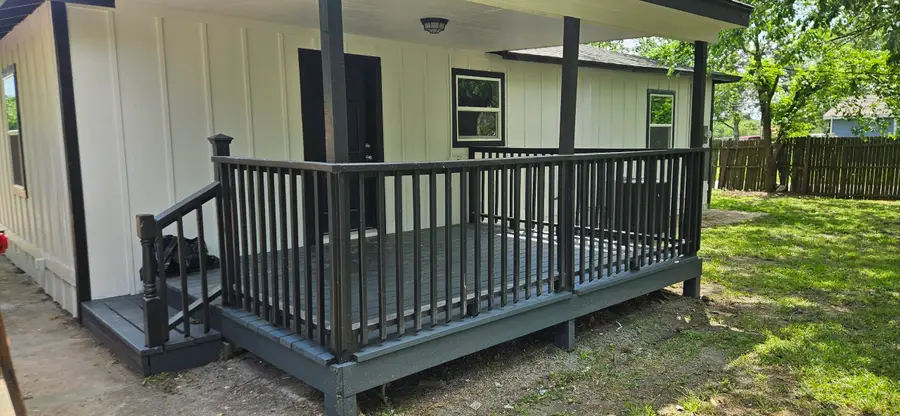 901 N Blanche Street, Terrell, TX 75160 - #2