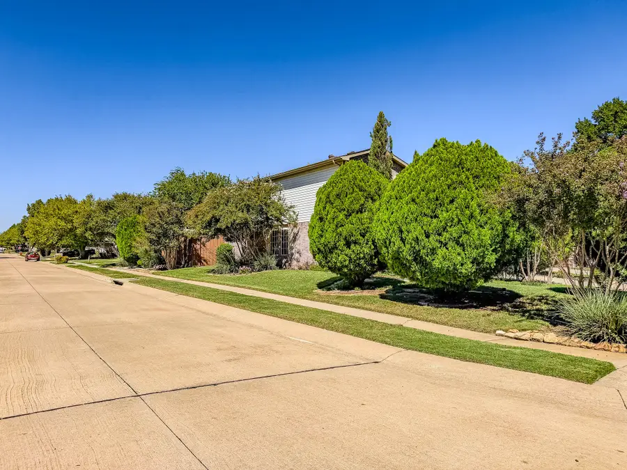 3002 Cedar Crest Drive, McKinney, TX 75070 - #2