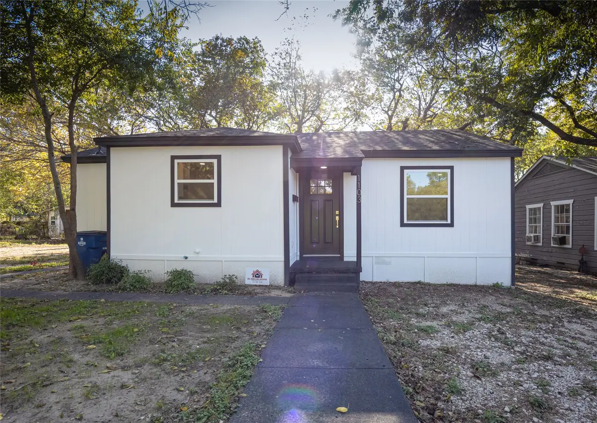 1103 N Sherman Street, Ennis, TX 75119 - #1