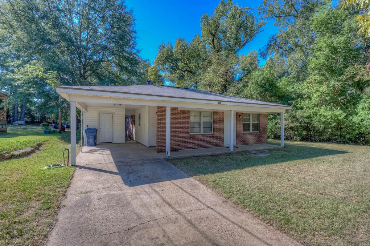 409 Francis Avenue, Mooringsport, LA 71060 - #1