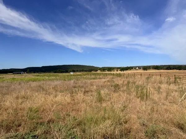 770 Beddo Mountain Road, Santo, TX 76472