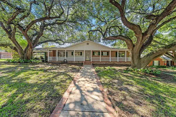 5014 Ridgeview Drive, Waco, TX 76710