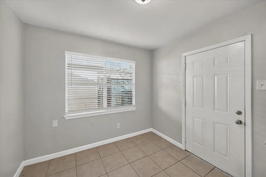 3921 Dana Drive, Haltom City, TX 76117 - #2