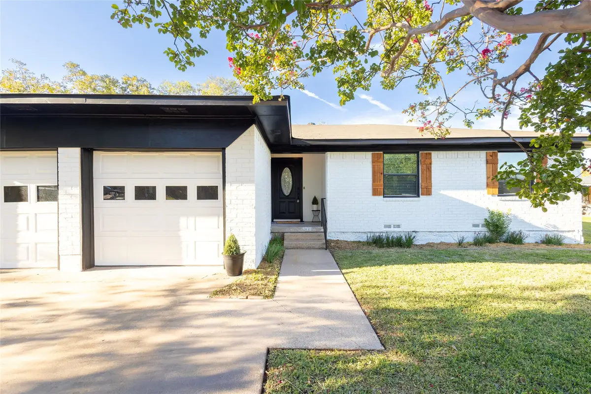 254 Kincaid Street, Van Alstyne, TX 75495 - #1