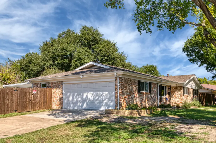 7601 Noreast Drive, North Richland Hills, TX 76180 - #3