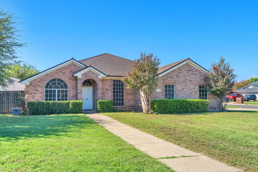 229 Willow Creek Drive, Weatherford, TX 76085 - #2