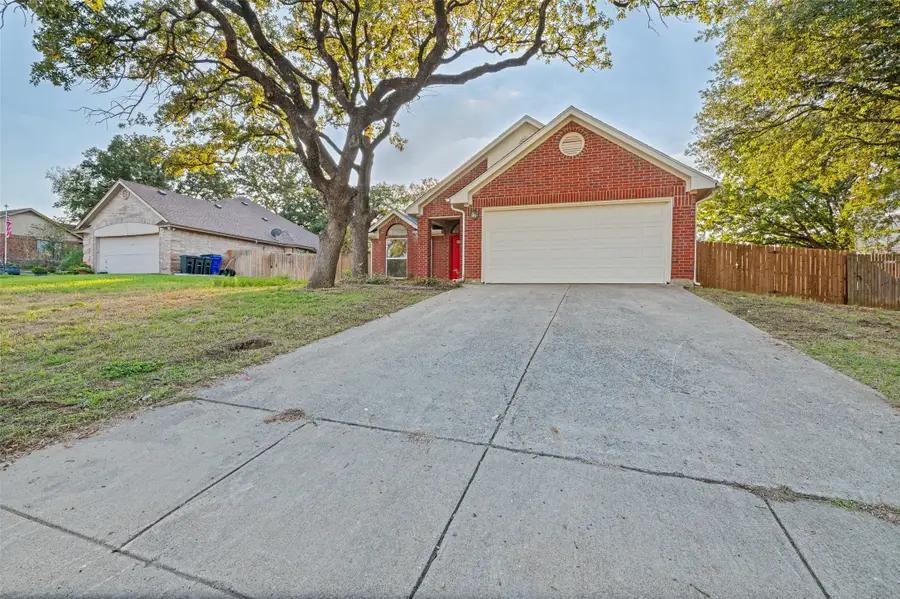 605 Reeves Lane, Kennedale, TX 76060 - #2