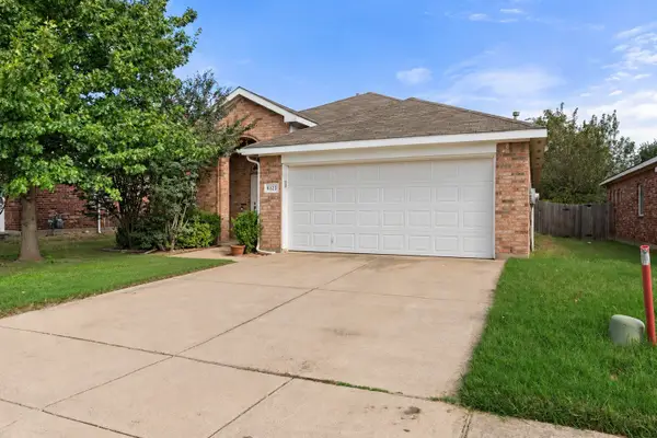 8123 Tierra Del Sol Road, Arlington, TX 76002