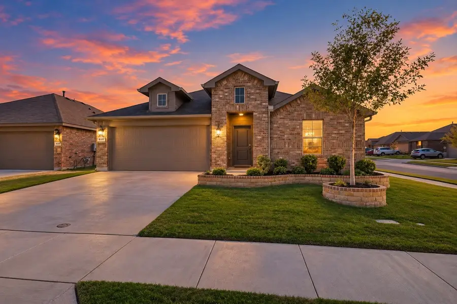 633 Captree Lane, Fort Worth, TX 76131 - #2
