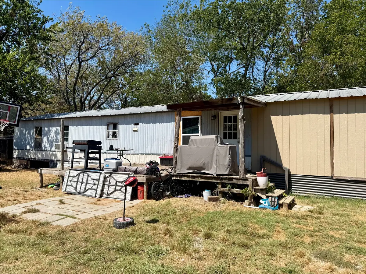 708 Lincoln Street, Campbell, TX 75402 - #1