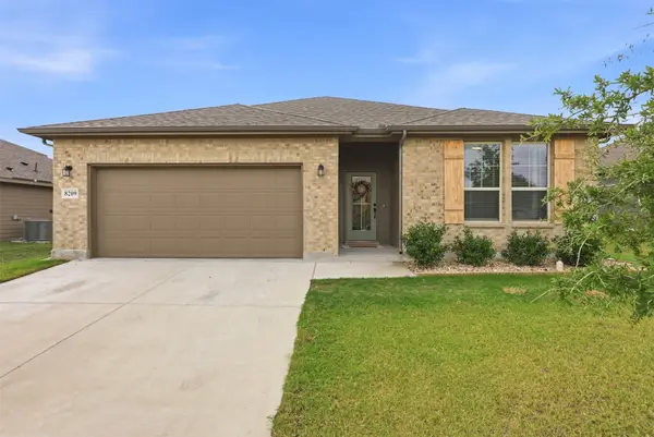 8209 Tomcat Trail, Godley, TX 76044