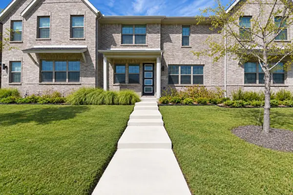2520 Red Tailed Hawk Lane, McKinney, TX 75071