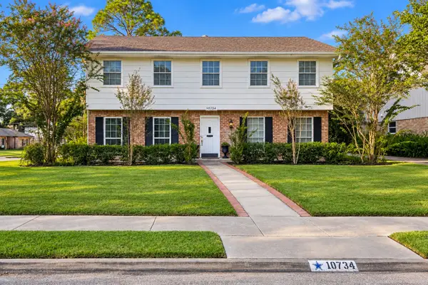 10734 Candlewood Drive, Houston, TX 77042