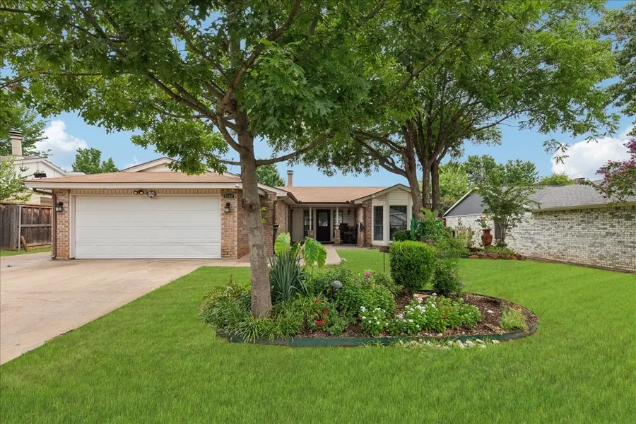 2604 Driskill Drive, Euless, TX 76039 - #3