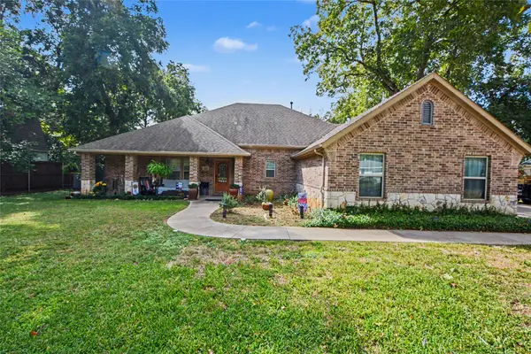 116 E 8th Street, Irving, TX 75060
