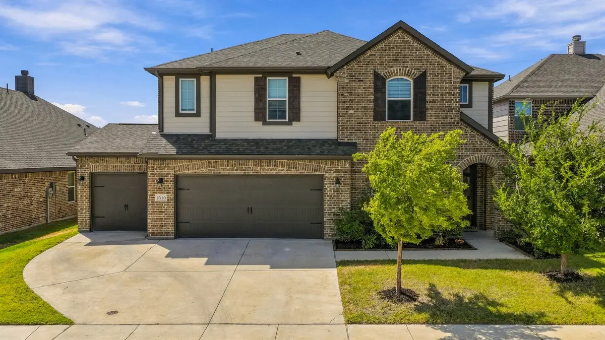 1616 Somerset Lane, Weatherford, TX 76087 - #1