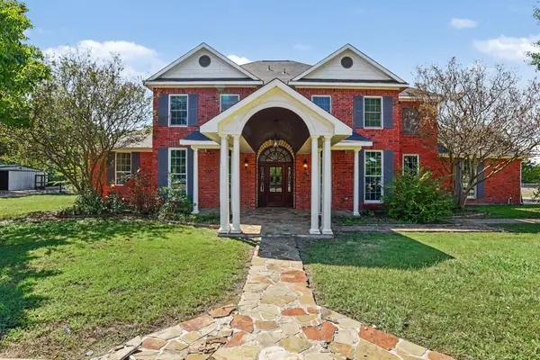 8304 Karen Lane, Terrell, TX 75160