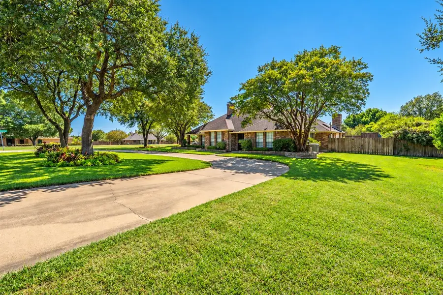 610 Shallow Creek Drive, Oak Leaf, TX 75154 - #3