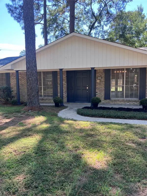 3327 Warwick Drive, Shreveport, LA 71118