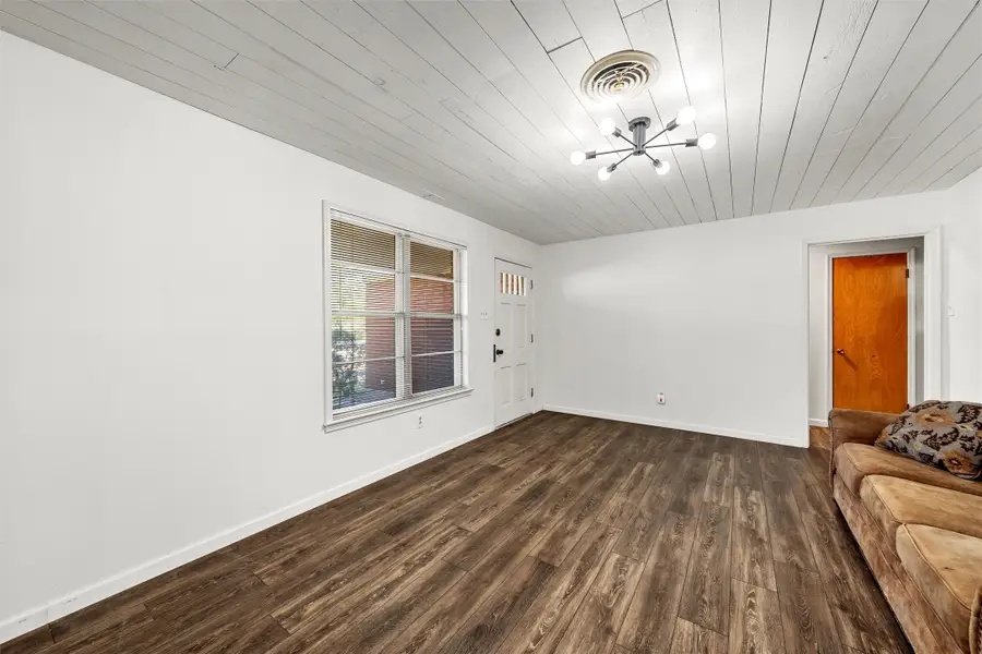 900 N 59th Street, Waco, TX 76710 - #3