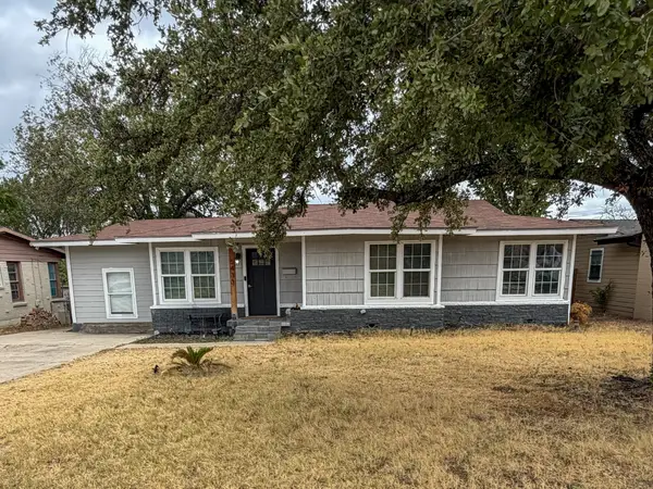 5433 Greenlee Street, Fort Worth, TX 76112