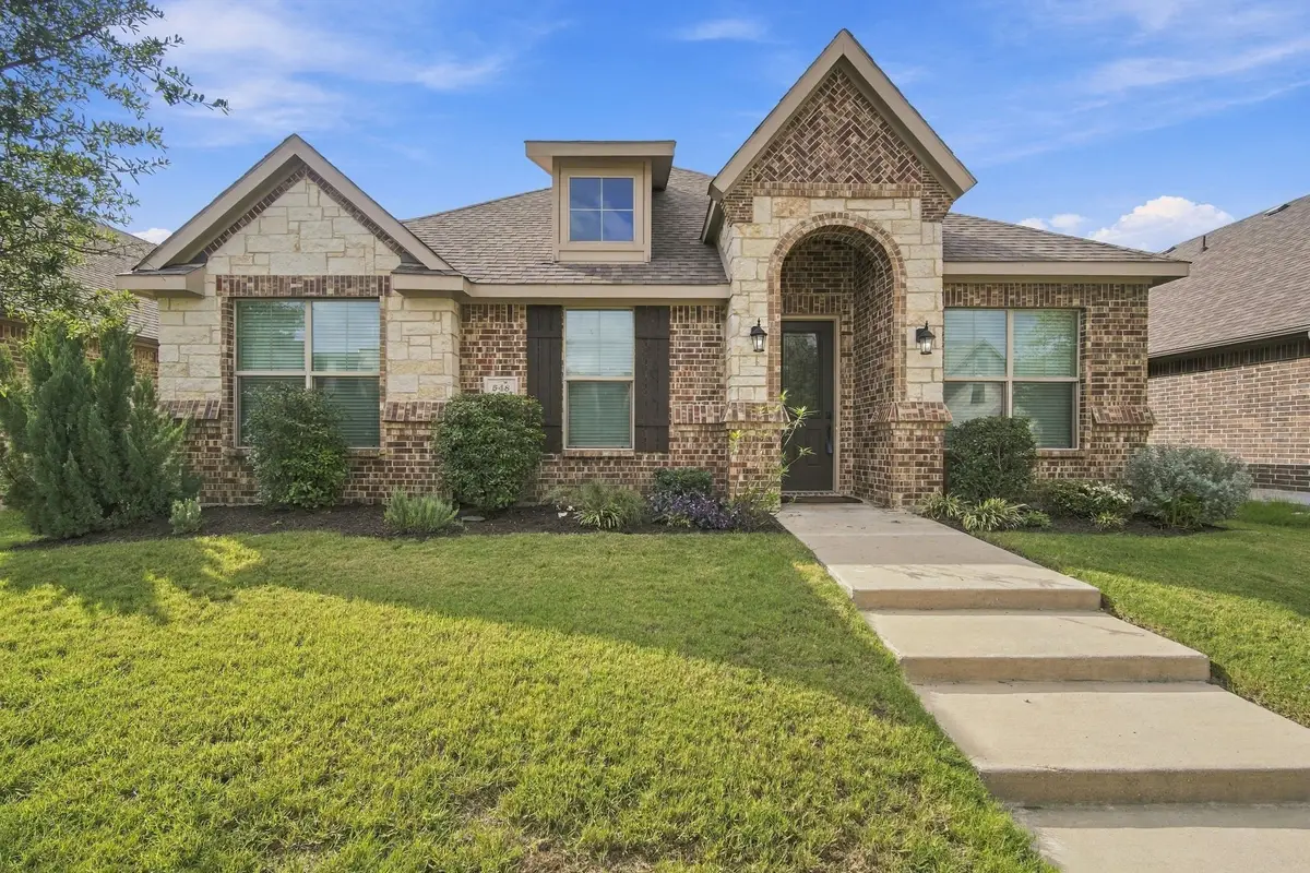 548 Washington Avenue, Waxahachie, TX 75165 - #1