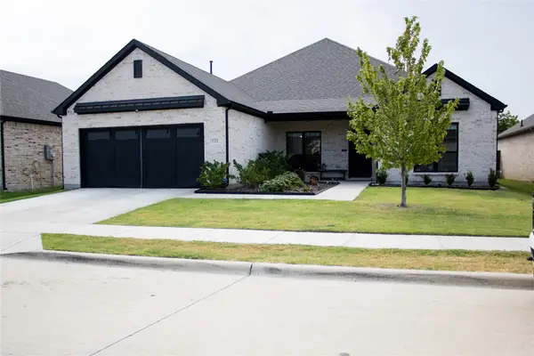 332 Lakeside Drive, Lavon, TX 75166