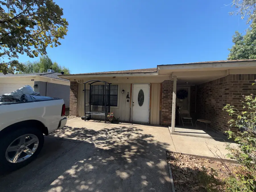 420 Allencrest Drive, White Settlement, TX 76108 - #2