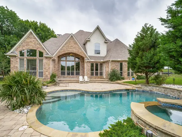 207 River Oaks, Combine, TX 75159