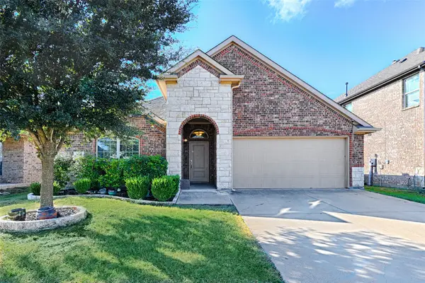 716 Jamestown Lane, Fate, TX 75189