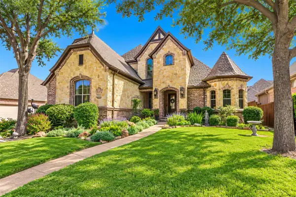 6620 Cedar Grove Drive, North Richland Hills, TX 76182