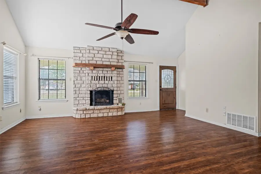 3911 Scenic Hill Lane, Granbury, TX 76048 - #3