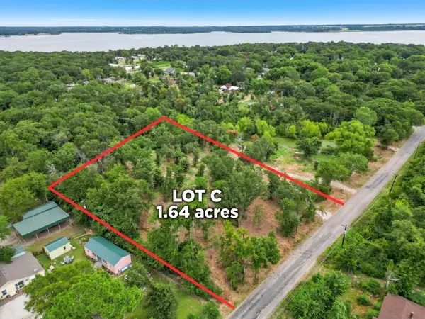 1221 Hillcrest Circle, Gordonville, TX 76245