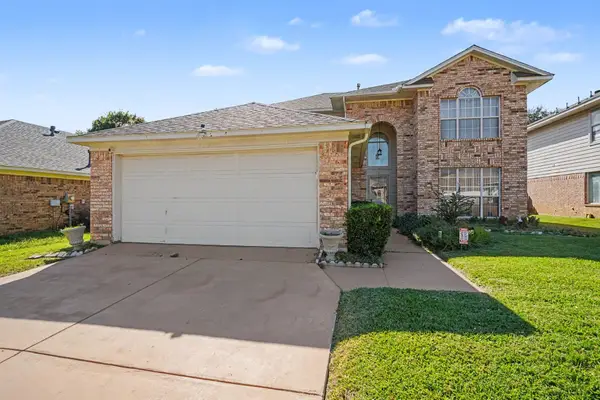 5304 Tennis Villa Drive, Arlington, TX 76017