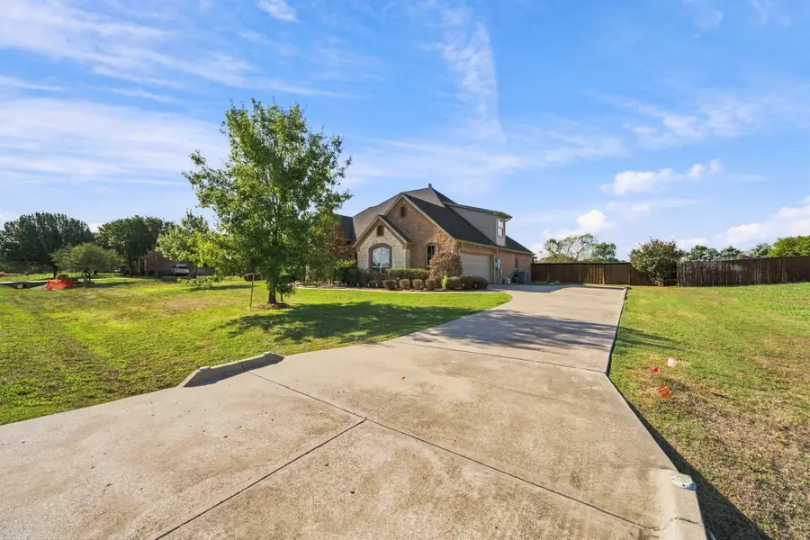 3220 Baylor Boulevard, Midlothian, TX 76065 - #2