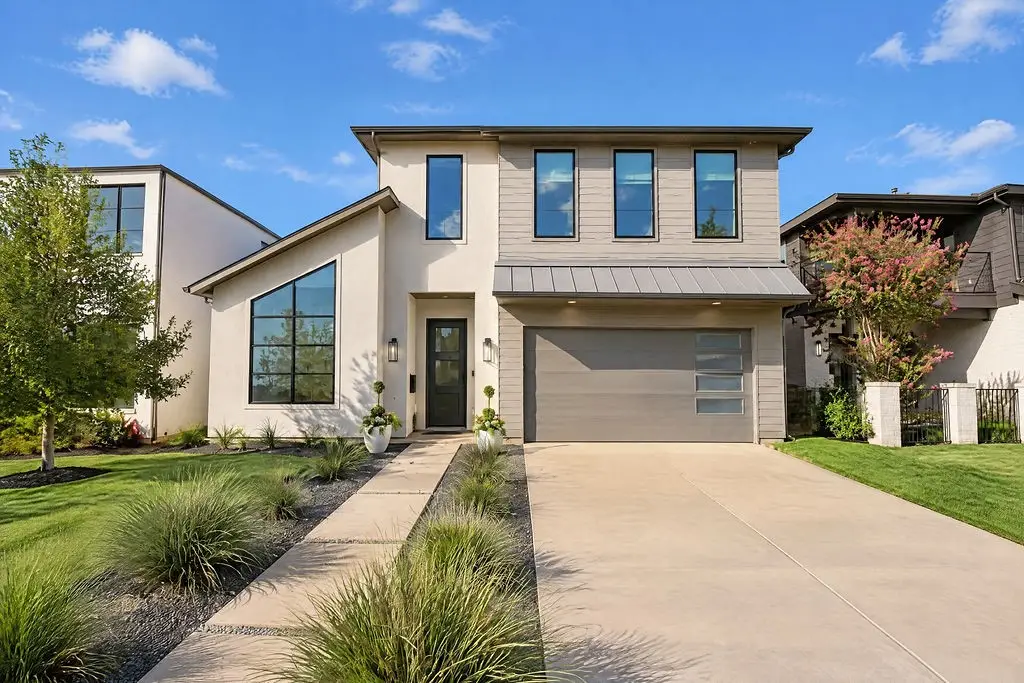4515 Cowan Avenue, Dallas, TX 75209 - #1