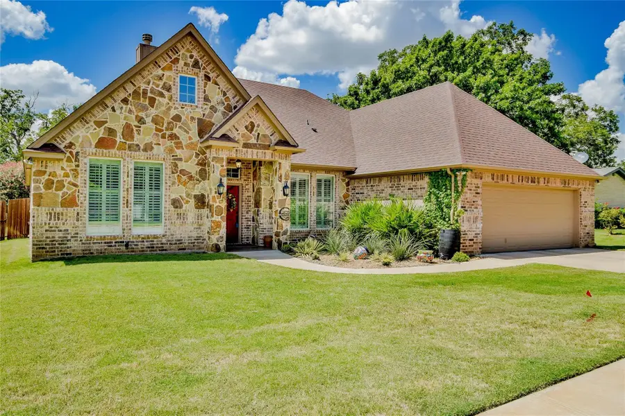 1112 Harbor Lakes Drive, Granbury, TX 76048 - #2