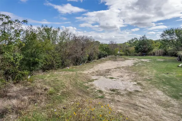 1316 Blalock Avenue, Fort Worth, TX 76115
