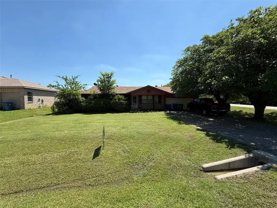 300 Linda Street, Roanoke, TX 76262 - #3